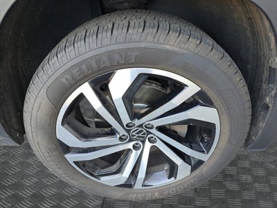 2020 Volkswagen Atlas Cross Sport 3.6L V6 SEL R-Line