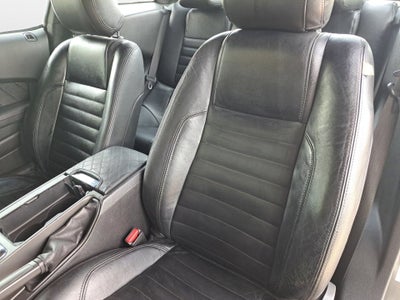 2014 Ford Mustang V6