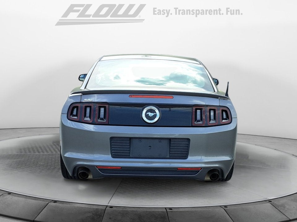 2014 Ford Mustang V6