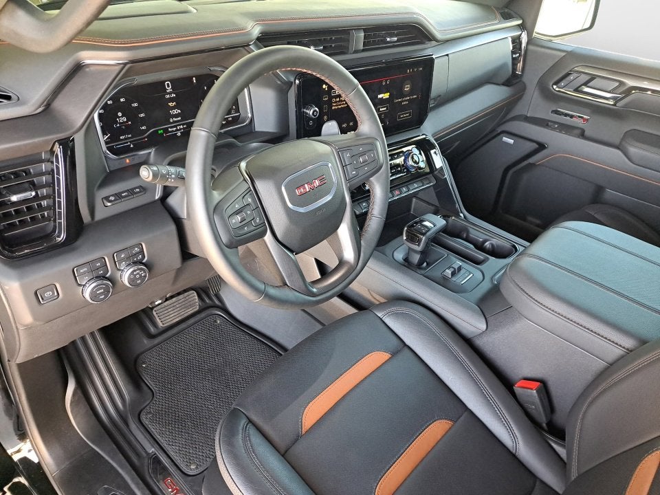2025 GMC Sierra 1500 AT4