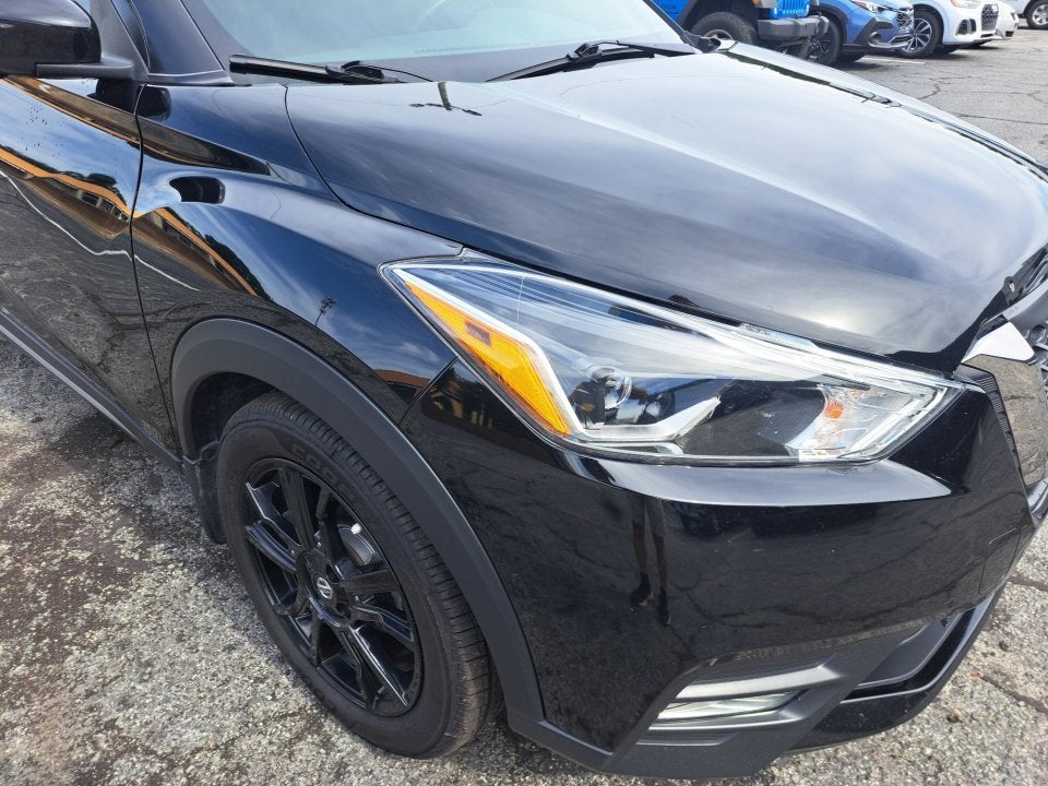 2020 Nissan Kicks SR Xtronic CVT