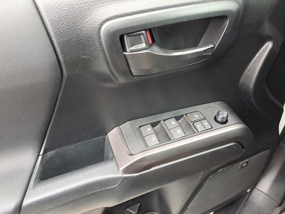 2021 Toyota Tacoma 4WD SR