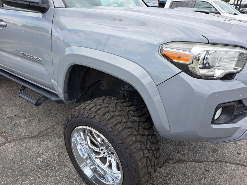 2021 Toyota Tacoma 4WD SR5