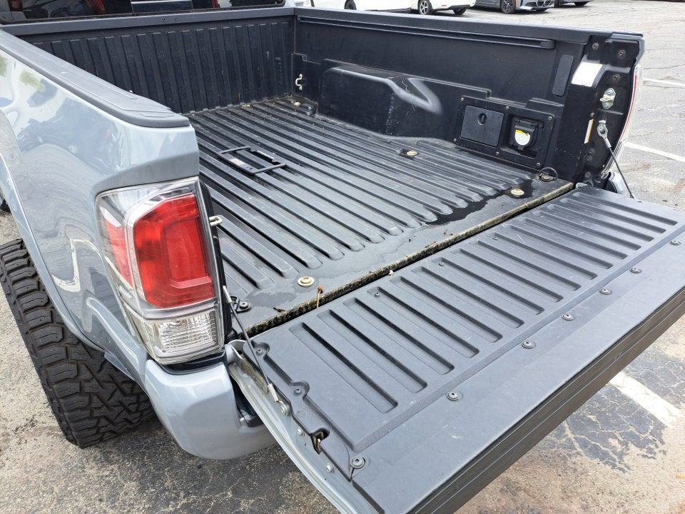 2021 Toyota Tacoma 4WD SR5