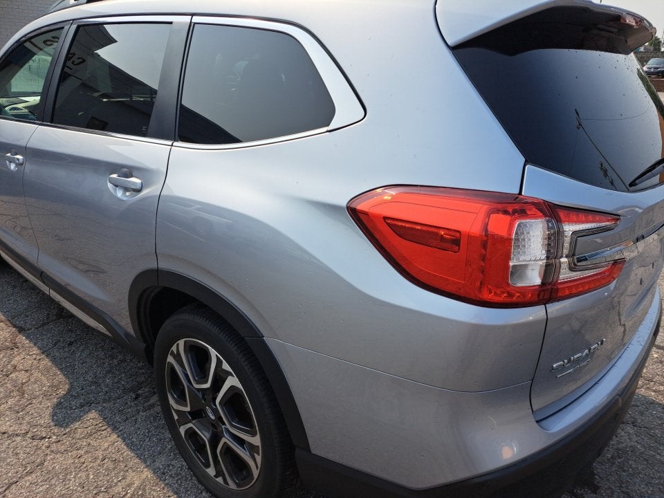 2023 Subaru Ascent Limited 8-Passenger