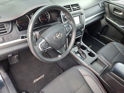 2016 Toyota Camry XLE