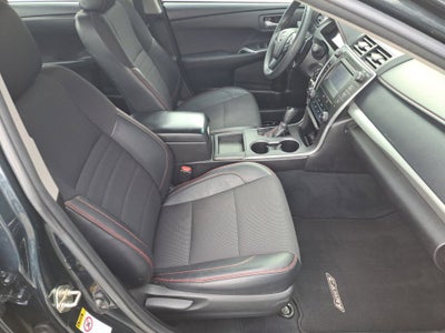 2016 Toyota Camry XLE