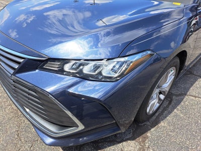 2019 Toyota Avalon XLE