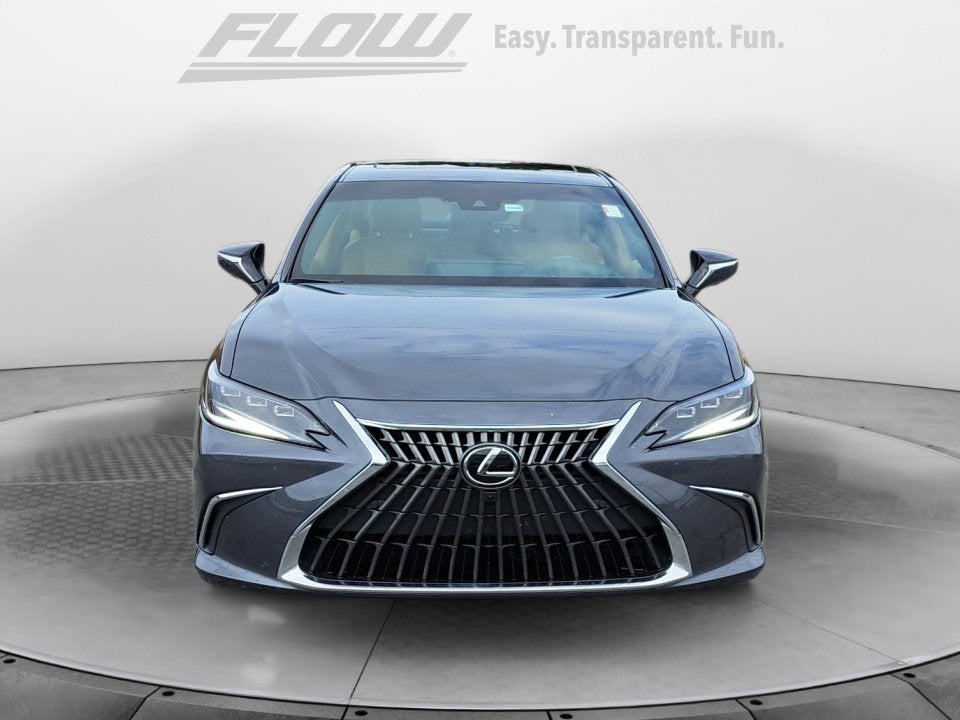 2023 Lexus ES 300h Ultra Luxury