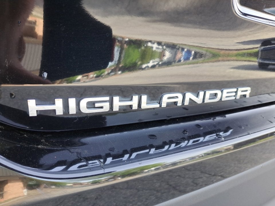 2023 Toyota Highlander Hybrid XLE