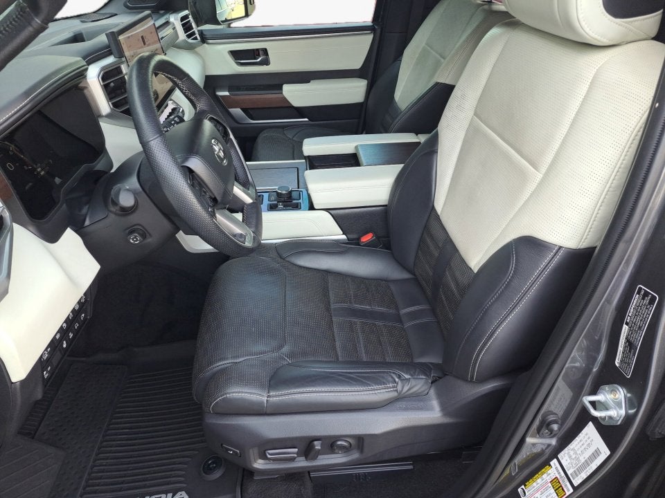 2024 Toyota Sequoia SR5