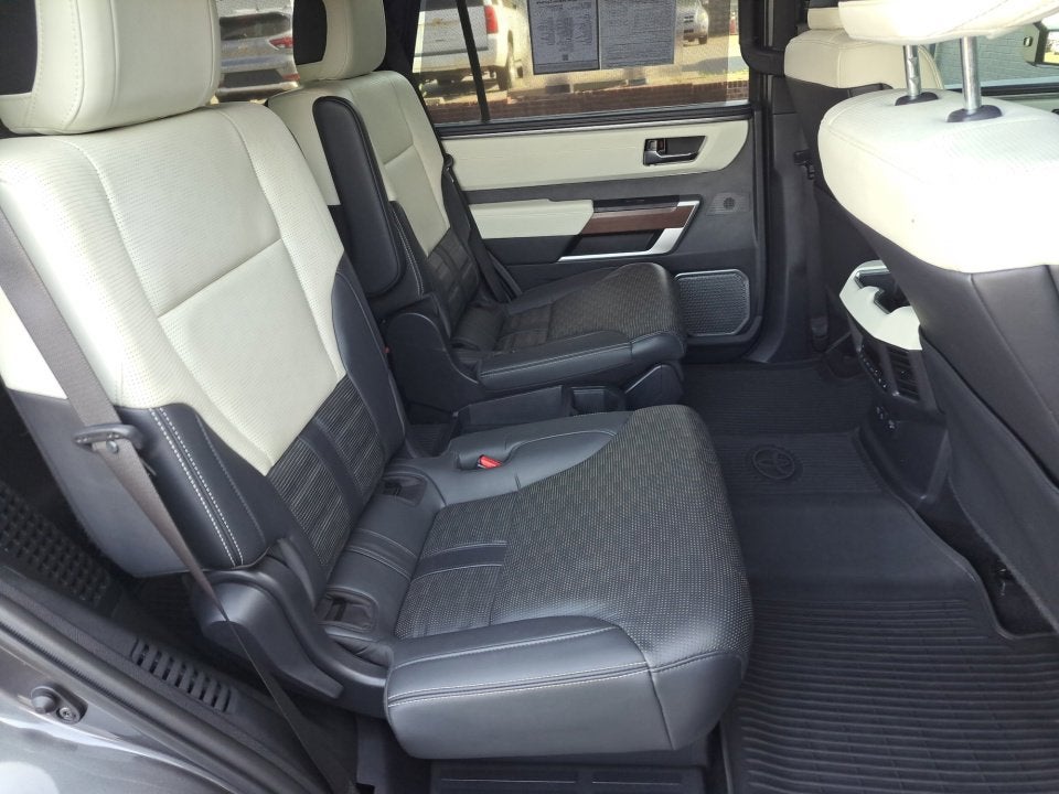 2024 Toyota Sequoia SR5