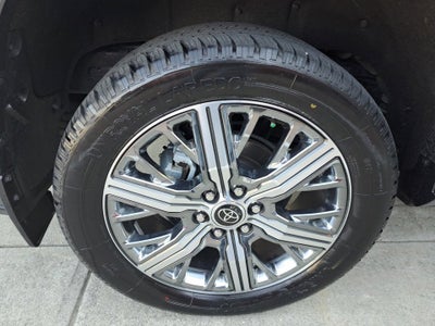 2024 Toyota Sequoia SR5