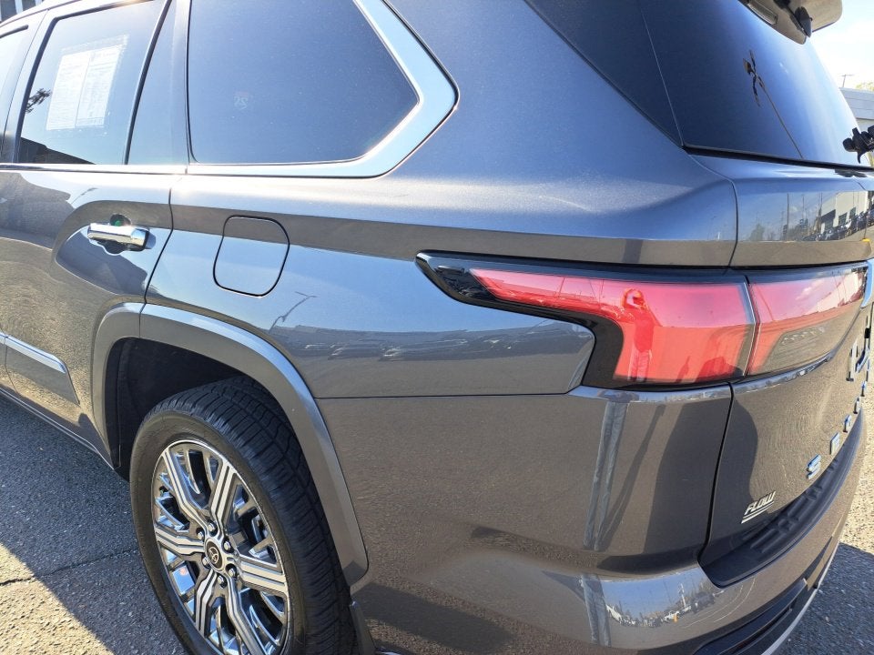 2024 Toyota Sequoia SR5