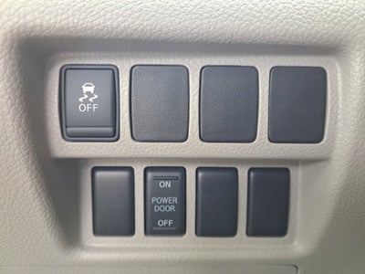 2015 Nissan Quest SV