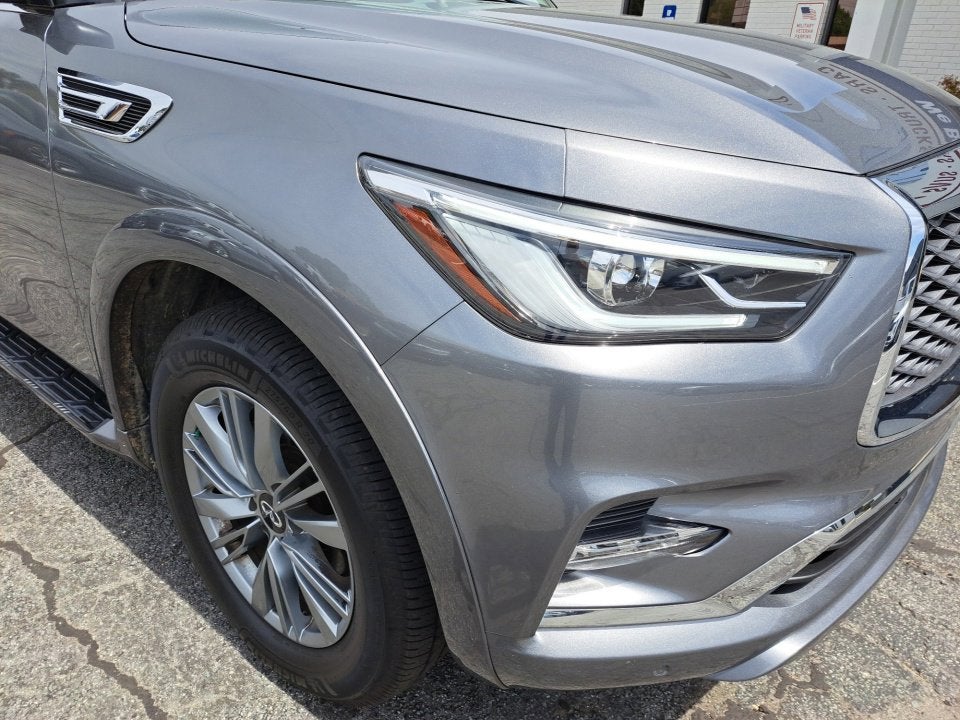2021 INFINITI QX80 LUXE