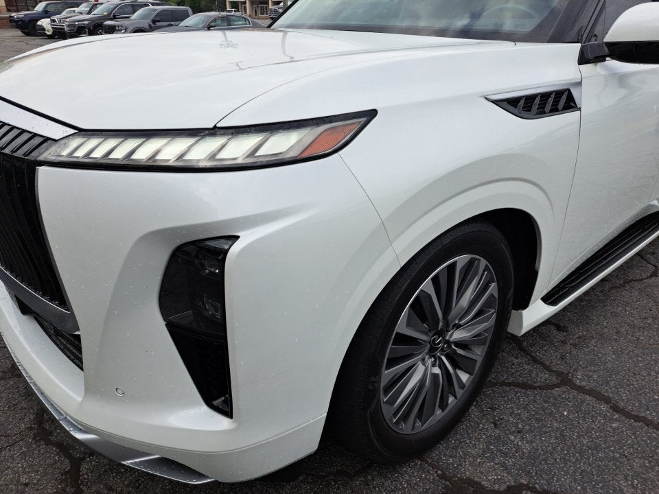 2025 INFINITI QX80 SENSORY AWD