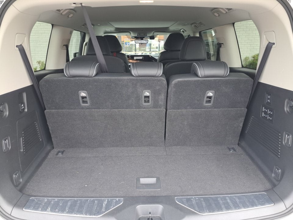 2025 INFINITI QX80 SENSORY AWD