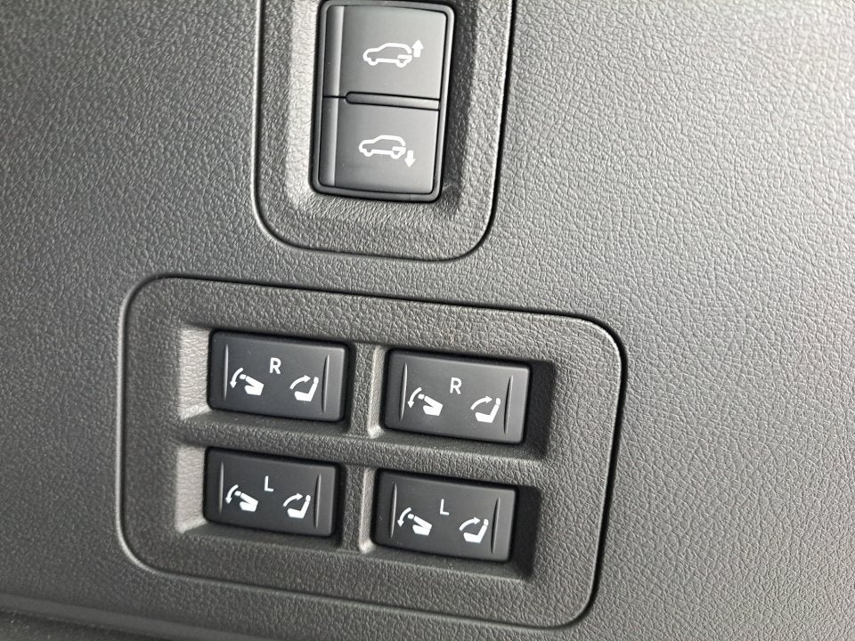 2025 INFINITI QX80 SENSORY AWD