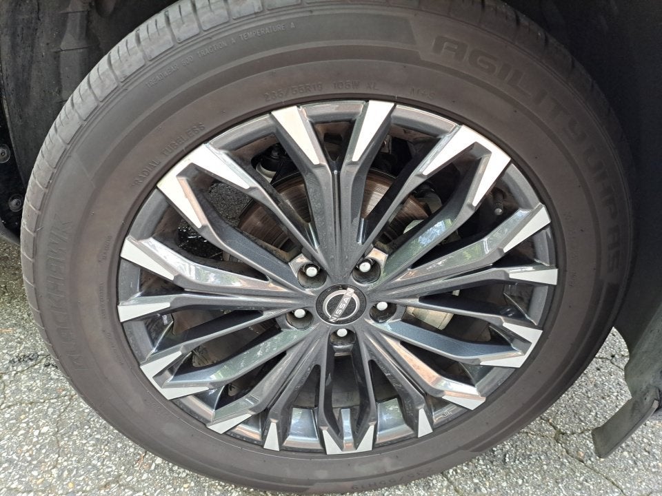 2025 Nissan Rogue Platinum