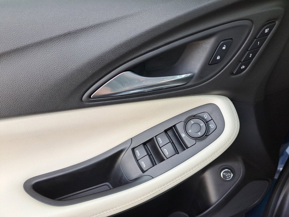 2021 Buick Encore GX Essence