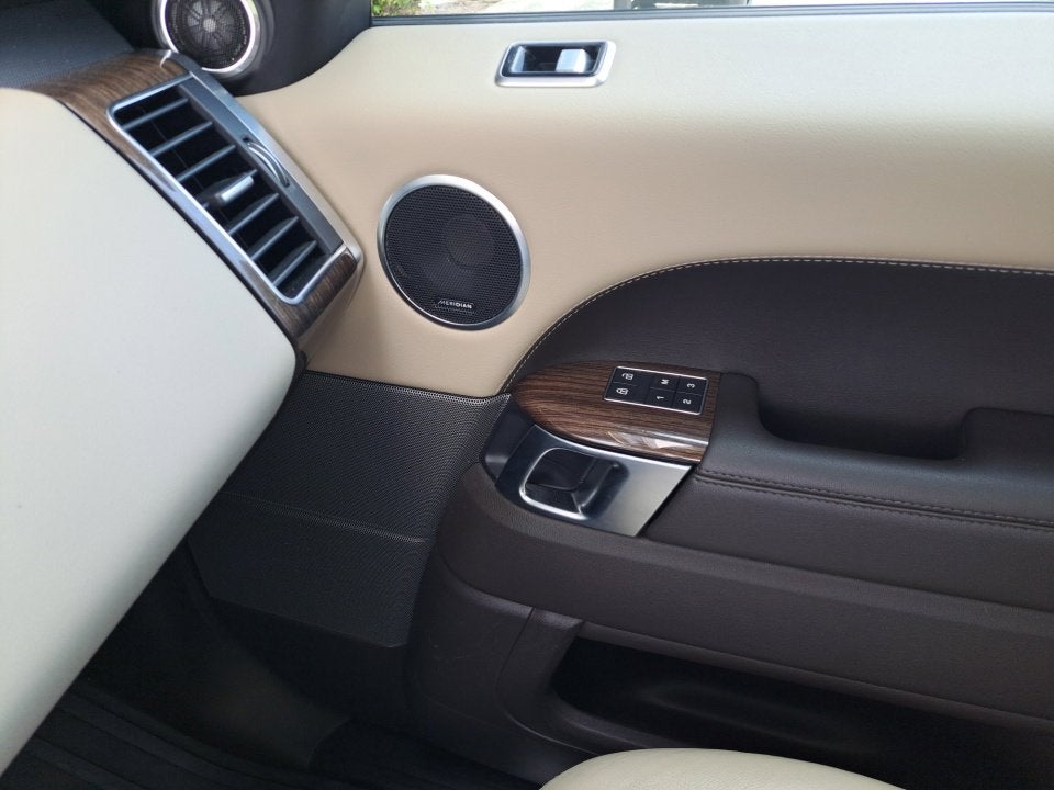 2021 Land Rover Range Rover Sport SE