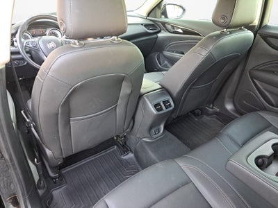 2018 Buick Regal TourX Essence
