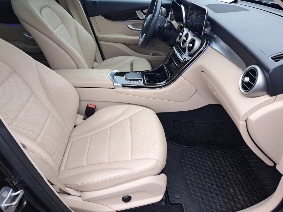 2020 Mercedes-Benz GLC GLC 300