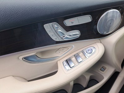 2020 Mercedes-Benz GLC GLC 300