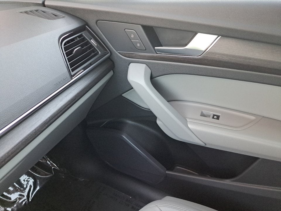 2022 Audi Q5 Premium 45 TFSI S line quattro S tronic