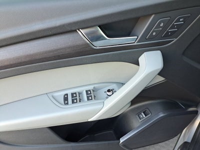 2022 Audi Q5 Premium 45 TFSI S line quattro S tronic