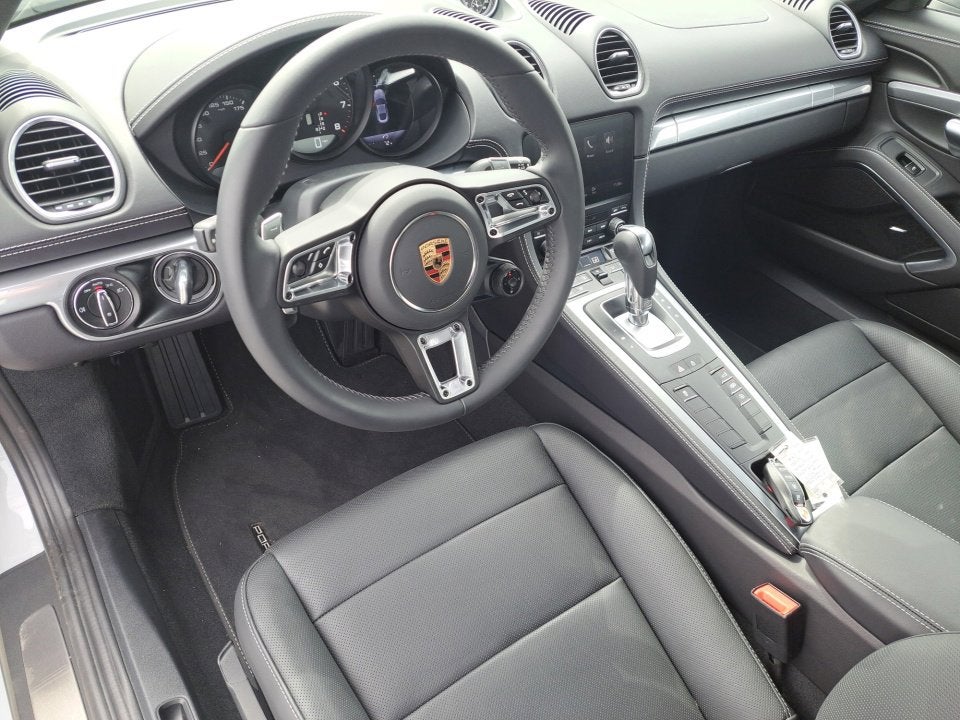 2024 Porsche 718 Cayman NA