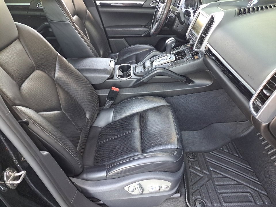 2015 Porsche Cayenne S E-Hybrid