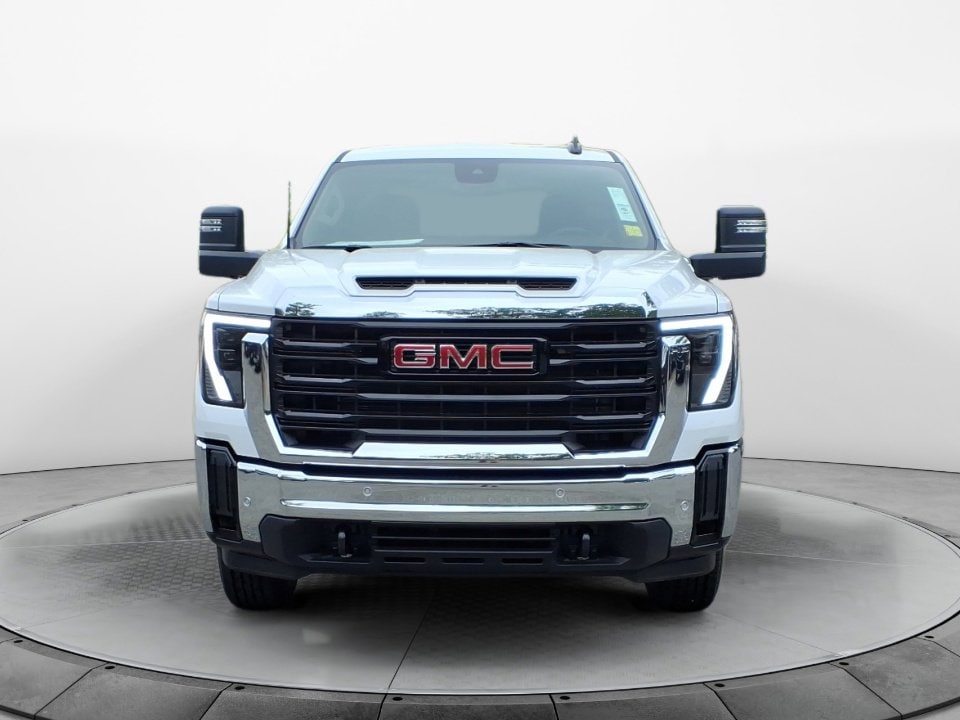2025 GMC Sierra 2500 HD Pro