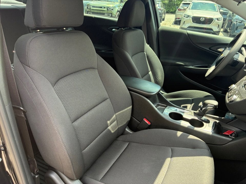 2021 Chevrolet Malibu LS