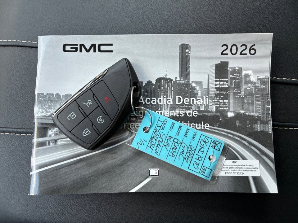 2026 GMC Acadia Elevation