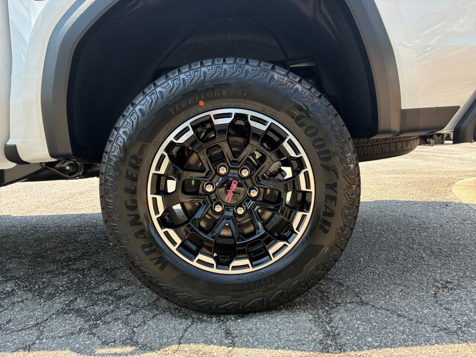 2026 GMC Canyon AT4