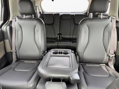 2025 Kia Carnival EX