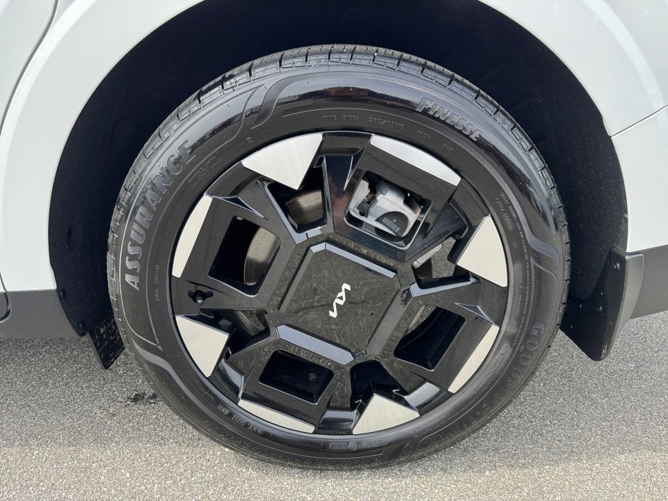 2025 Kia Carnival EX